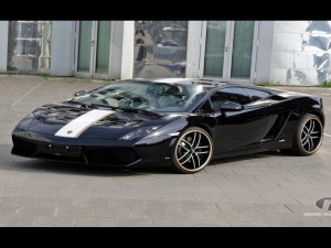 2012-Lamborghini-Gallardo black color